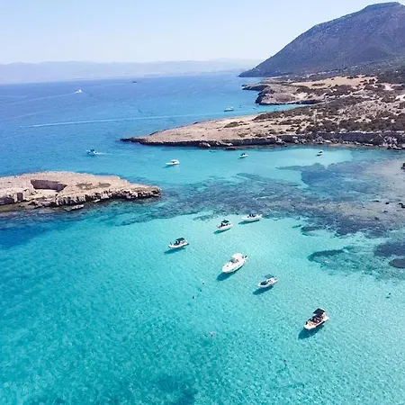 Kyma I - Beachfront At Latsi *